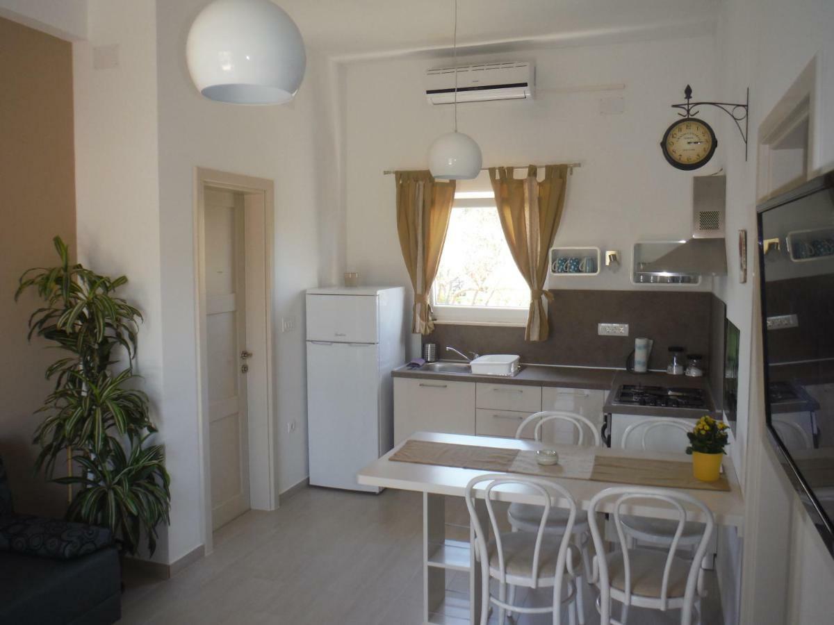 Apartment Maslina Biograd Na Moru Exterior foto